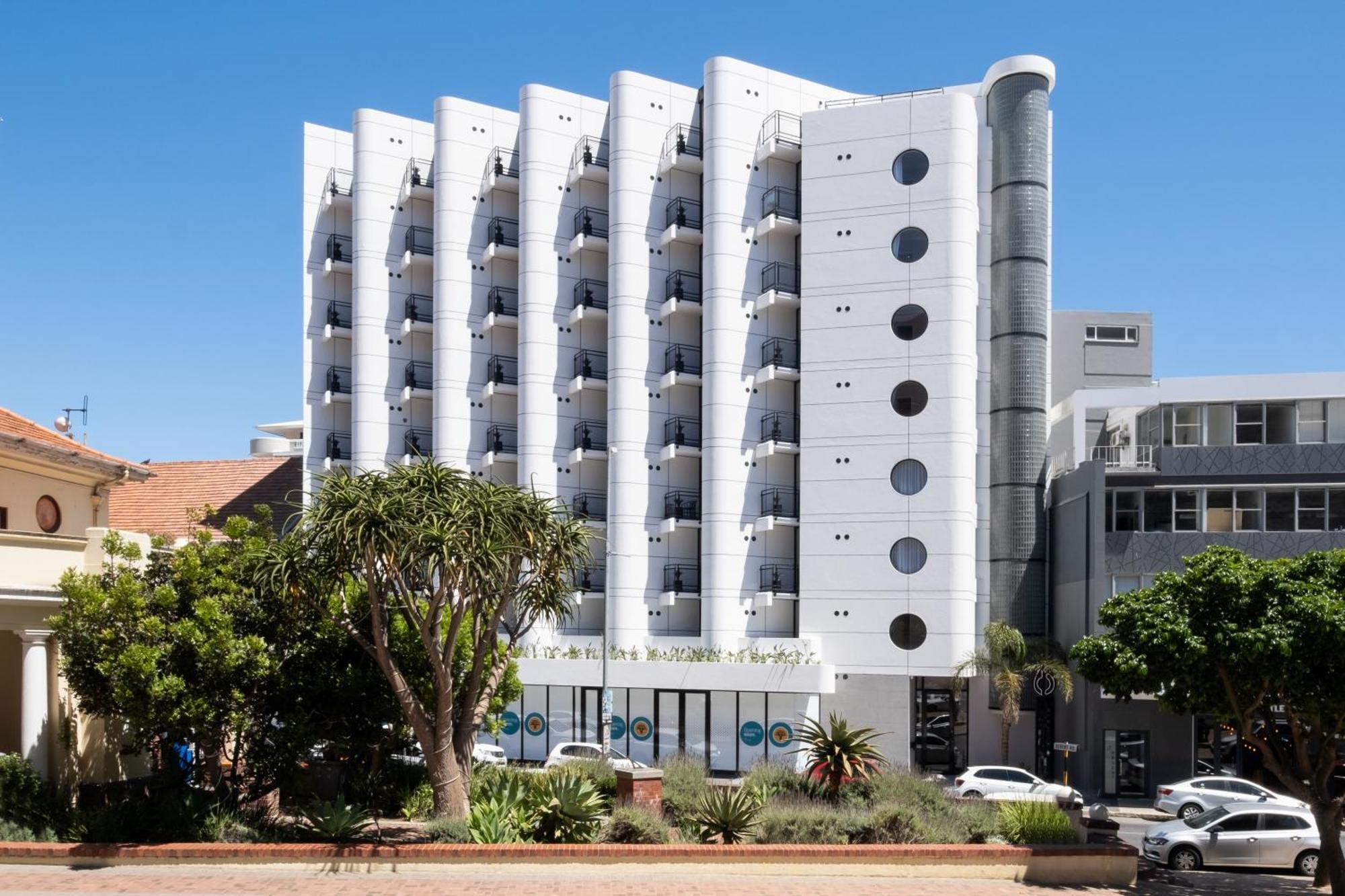 Apartment Flamingo 802 - Floor Ocean Facing Sea Point With Daily Housekeeping *